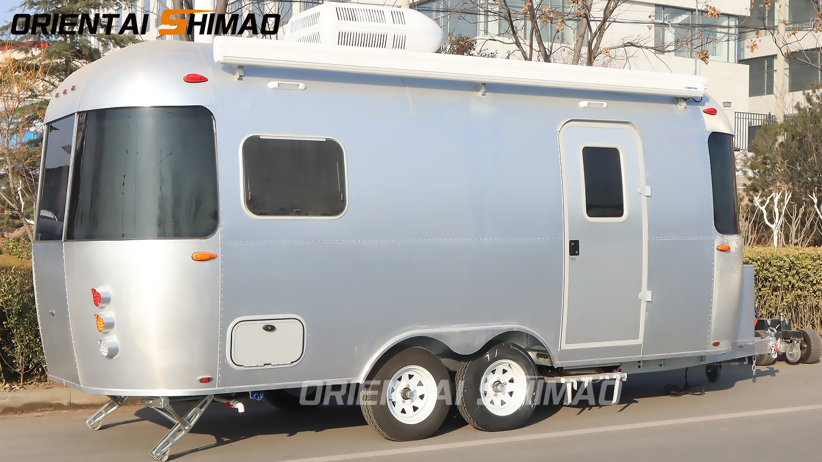 RV Trailer-Awak cilik, papan amba.
